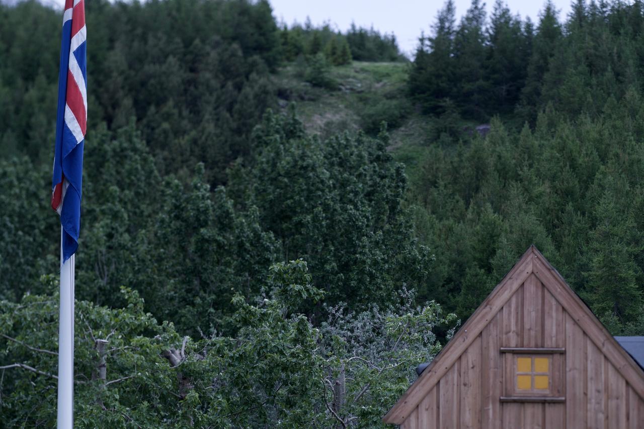 Islandsbaerinn /Old Farm Akureyri Exterior foto